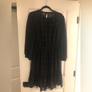 New W/O tags, medium gorgeous j crew plaid dress. Comes with dress slip.
